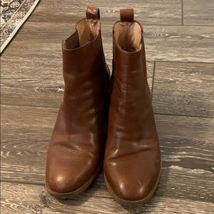 Madewell brown leather heeled Chelsea boots 7.5